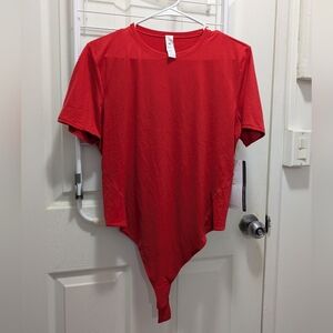 NWT Lululemon Wundermost Ultra-Soft Nulu Short-Sleeve Crew Thong Bodysuit